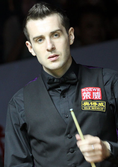 老将相继退 老将相继退