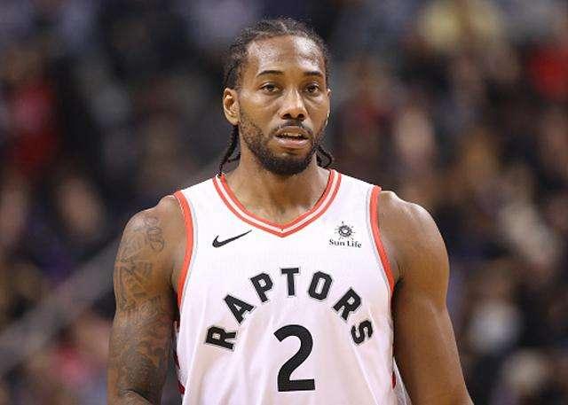 开场还没坐 开场还没坐