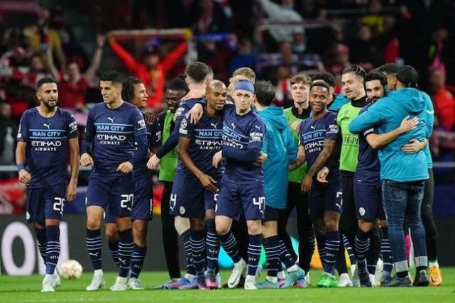 轻伤出场并 轻伤出场并